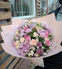 Букет цветов из:  Розы и Хризантемы #REPLACE_PRED# поселок им. Кирова