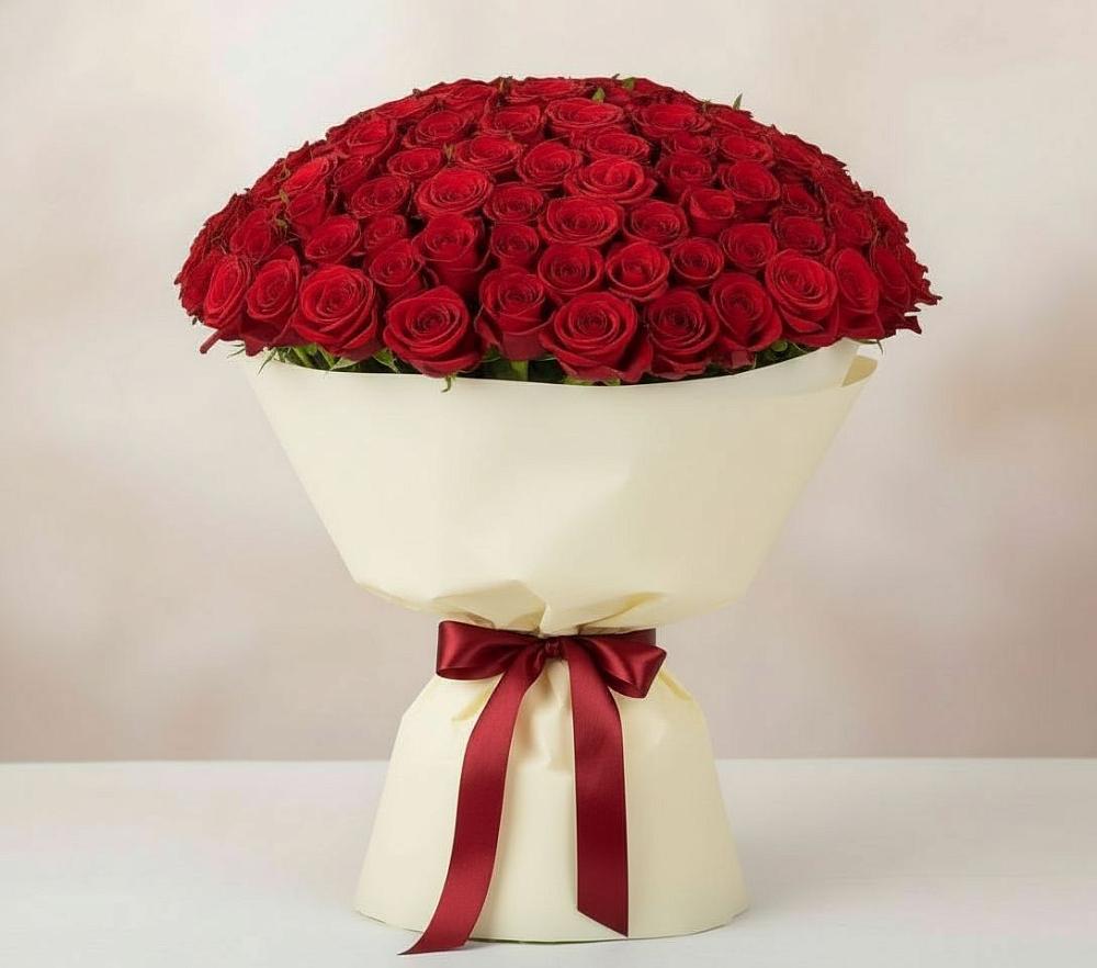 Букет 101 Красная роза Милано в поселок им. Кирова