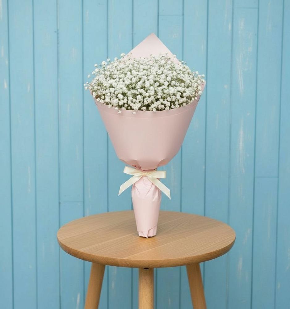 Букет цветов из: Гипсофила в поселок им. Кирова