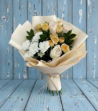 Букет цветов из:  Розы и Хризантемы в поселок им. Кирова