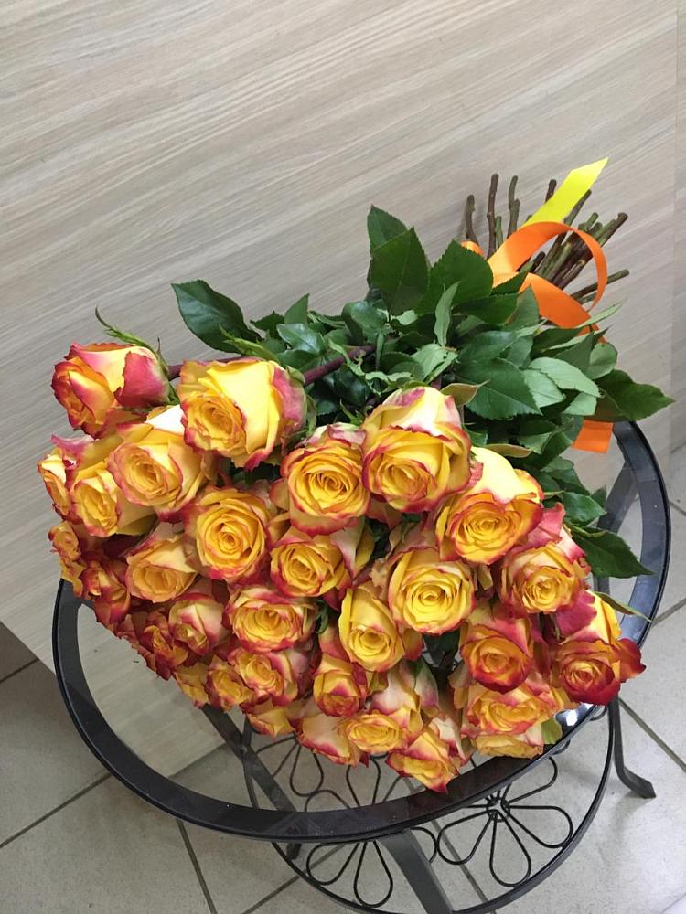 Букет Желтые розы в поселок им. Кирова