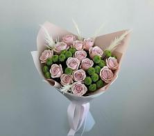 Букет цветов из:  Розы и Хризантемы в поселок им. Кирова