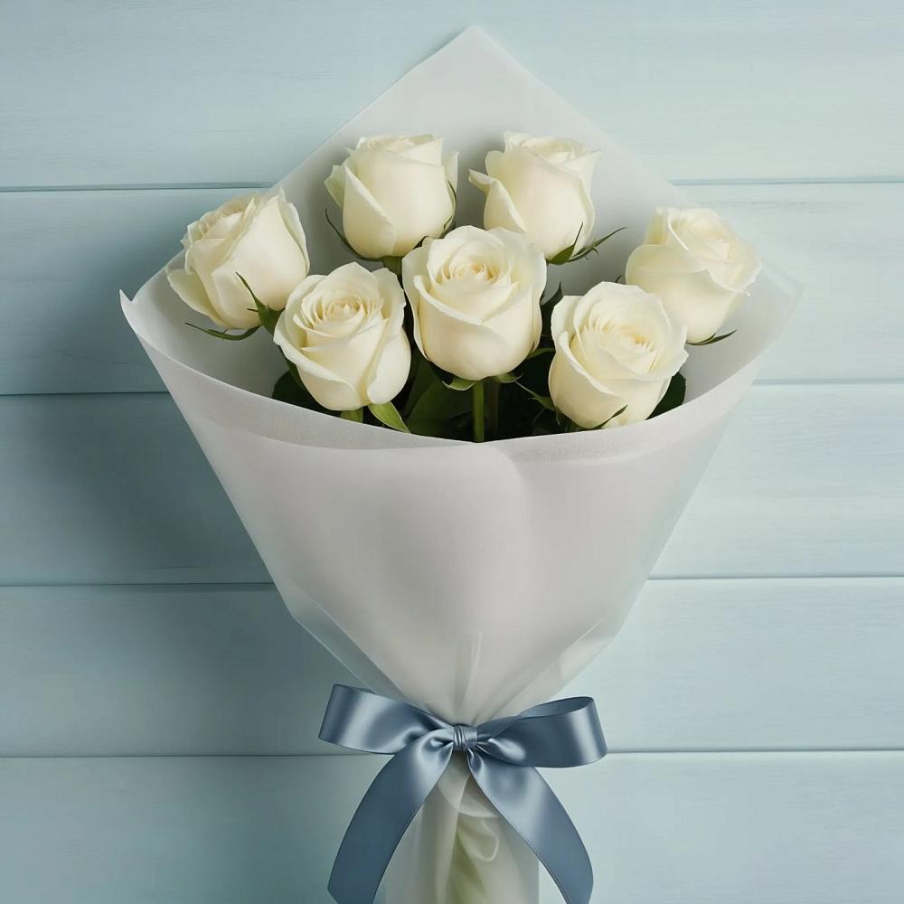 Букет 7 Белых роз Эдлесс Лав в поселок им. Кирова